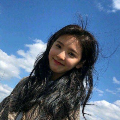 ����Ů��ͷ�񣺾����������㿴����Ŀ��ת��