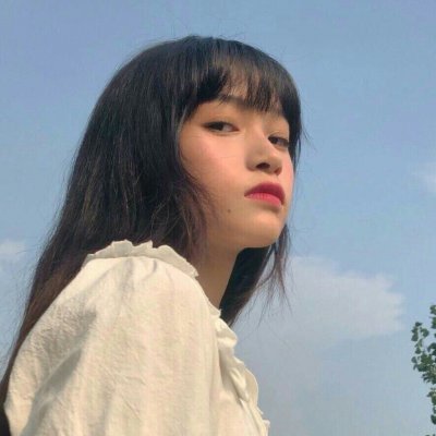 ����Ů��ͷ�񣺾����������㿴����Ŀ��ת��