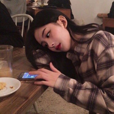 ����Ů��ͷ�񣺾����������㿴����Ŀ��ת��