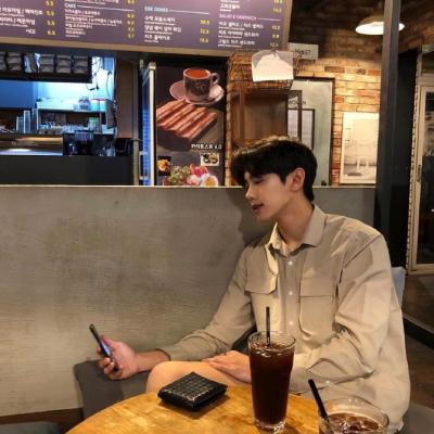 ������ʿר��΢��ͷ��  �������