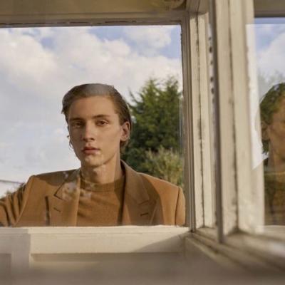 ������ʿר��΢��ͷ��  �������