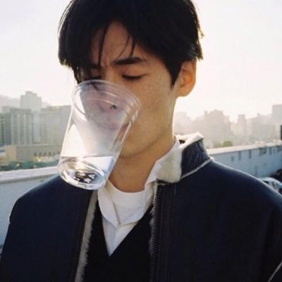 ������ʿר��΢��ͷ��  �������