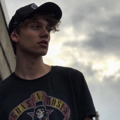 ������ʿר��΢��ͷ��  �������