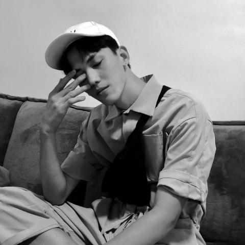 ����ͷ�������˸�480x480   ����*����