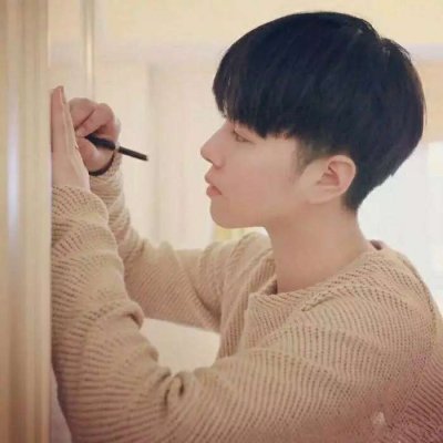 ����С��������ͷ��