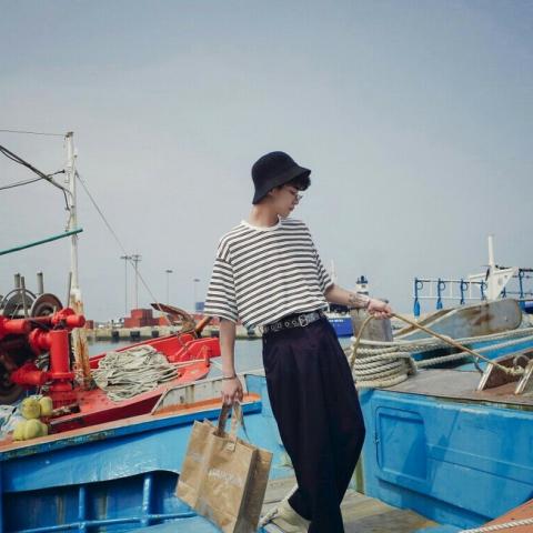 ���ֳ�˧��С���ͼƬ����ͷ��  �ഺ��˻�և