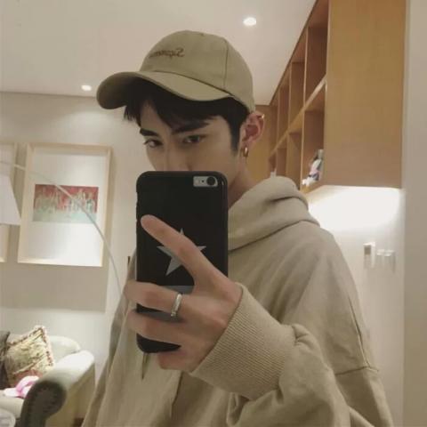 ���ֳ�˧��С���ͼƬ����ͷ��  �ഺ��˻�և