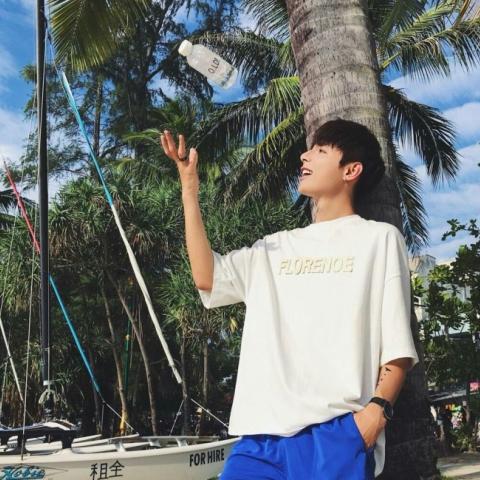 ���ֳ�˧��С���ͼƬ����ͷ��  �ഺ��˻�և