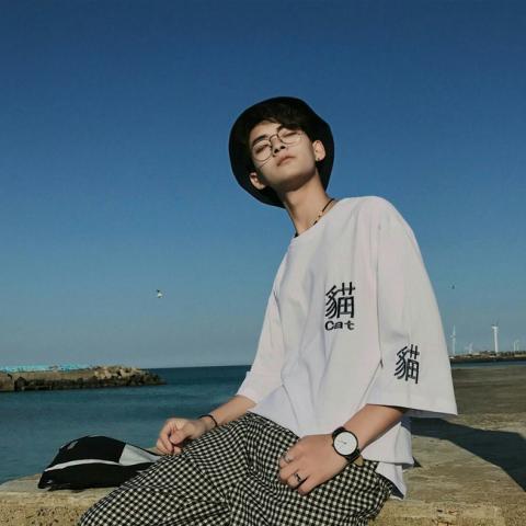 ���ֳ�˧��С���ͼƬ����ͷ��  �ഺ��˻�և