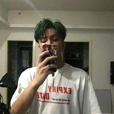 ����ͷ�����������������С��糬�ᡣ