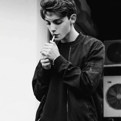 ŷ������ͷ����ʱ��    ���Է���