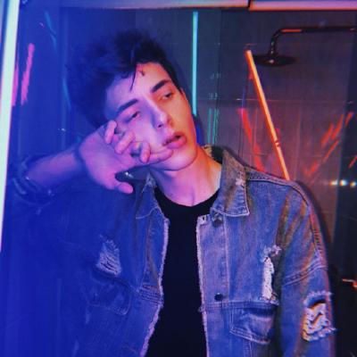 ŷ������ͷ����ʱ��    ���Է���