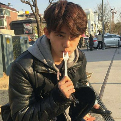 ���ƣ���ɫϵ��ͷ