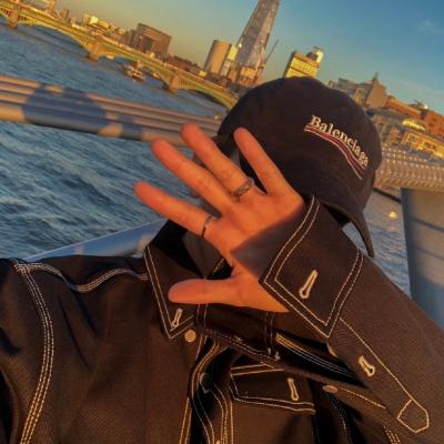 2018�ÿ��¿�΢��ͷ��    ����������