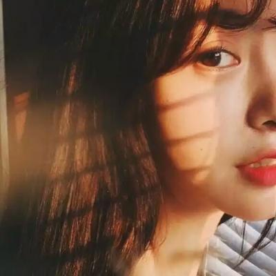 Ψ���ÿ����⾳��΢��Ů��ͷ��  ���ꡢ��˭�ڲ���