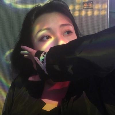 Ψ���ÿ����⾳��΢��Ů��ͷ��  ���ꡢ��˭�ڲ���