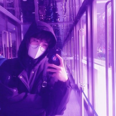 ��һ����ͷ~