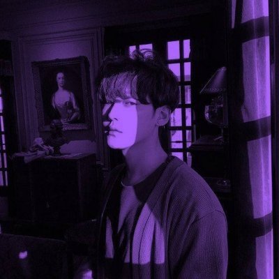 ��һ����ͷ~