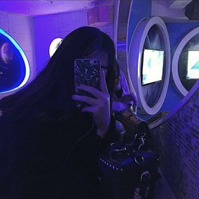 ��һ����ͷ~