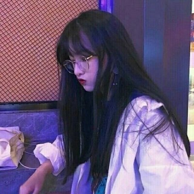 ��һ����ͷ~