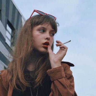 2018���е�ŷ��΢��ͷ��Ů��    �`�����˕A��