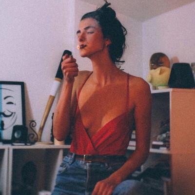 2018���е�ŷ��΢��ͷ��Ů��    �`�����˕A��