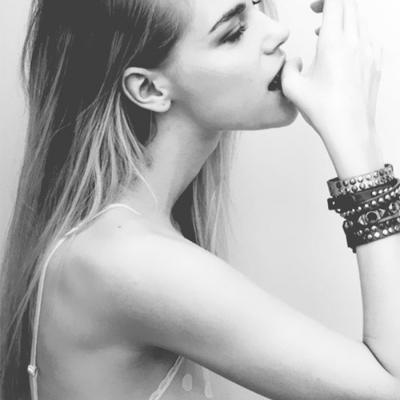 2018���е�ŷ��΢��ͷ��Ů��    �`�����˕A��