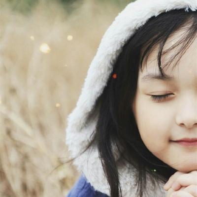 ���ɰ�������ͷ�����СŮ��   ȫ����Ů����