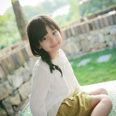 ���ɰ�������ͷ�����СŮ��   ȫ����Ů����