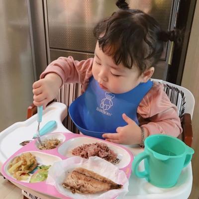 ���ɰ���С����ͷ��    �ſ����ȱ�