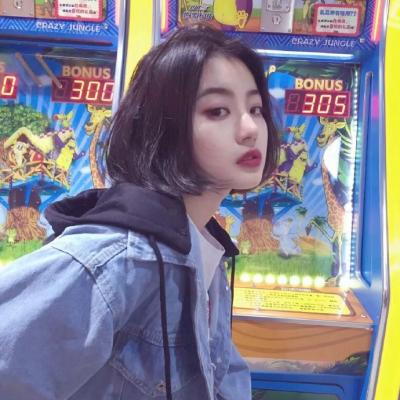 ʱ�и��Ը����Ů��΢��ͷ��   ΢ƦŮ�������