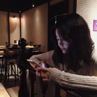 ���ʺ�Ů�˵�΢��ͷ��     ��˼������