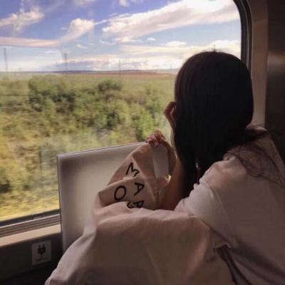 ���ʺ�Ů�˵�΢��ͷ��     ��˼������