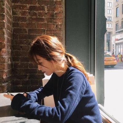 ���ʺ�Ů�˵�΢��ͷ��     ��˼������