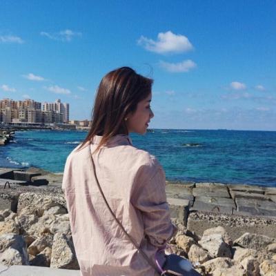 ���ʺ�Ů�˵�΢��ͷ��     ��˼������