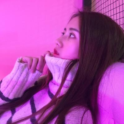 ���ʺ�Ů�˵�΢��ͷ��     ��˼������