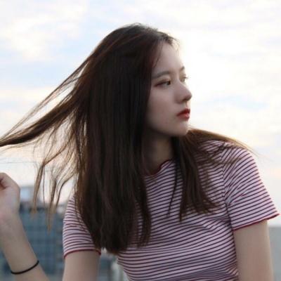 ���ʺ�Ů�˵�΢��ͷ��     ��˼������