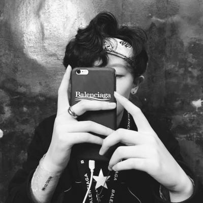 ΢��ͷ�����������ڰ�     ��῿ʵ��