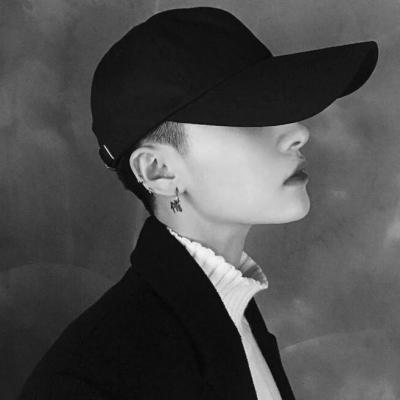 ΢��ͷ�����������ڰ�     ��῿ʵ��