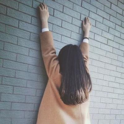 ���µ����շ�Ů����Ӱͷ��   �Ժ�δ֪�Ƿ���