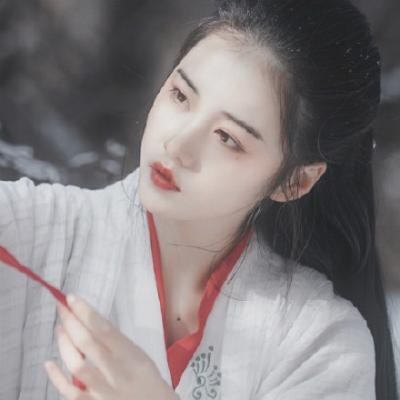 Ψ�����⾳������Ů���ŷ�ͷ��  ���������ָ��