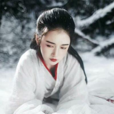 Ψ�����⾳������Ů���ŷ�ͷ��  ���������ָ��