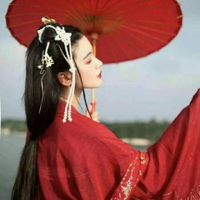 Ψ�����⾳������Ů���ŷ�ͷ��  ���������ָ��