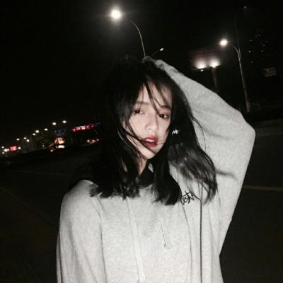 ʱ������ԭ�޷��Ů��ͷ��  ��Ű���ഺ˭�������ڸ���