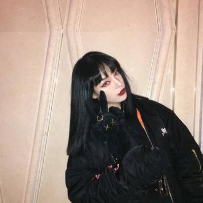 ʱ������ԭ�޷��Ů��ͷ��  ��Ű���ഺ˭�������ڸ���