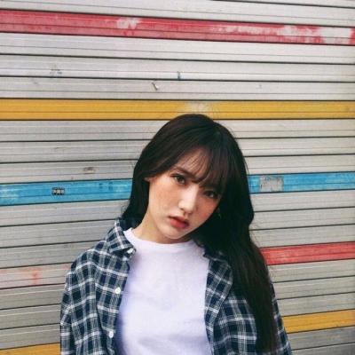 ʱ������ԭ�޷��Ů��ͷ��  ��Ű���ഺ˭�������ڸ���