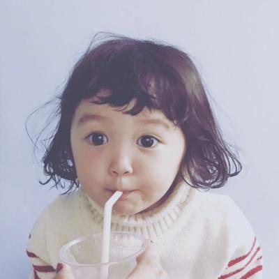 ���ɰ��ĸ������ͷ��    ����СС��~