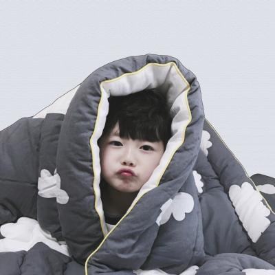 ���ɰ��ĸ������ͷ��    ����СС��~