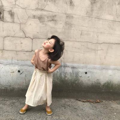 ���ɰ��ĸ������ͷ��    ����СС��~