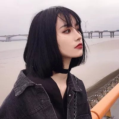 �̷�Girl.    һ����ʣ��ټ�İ·